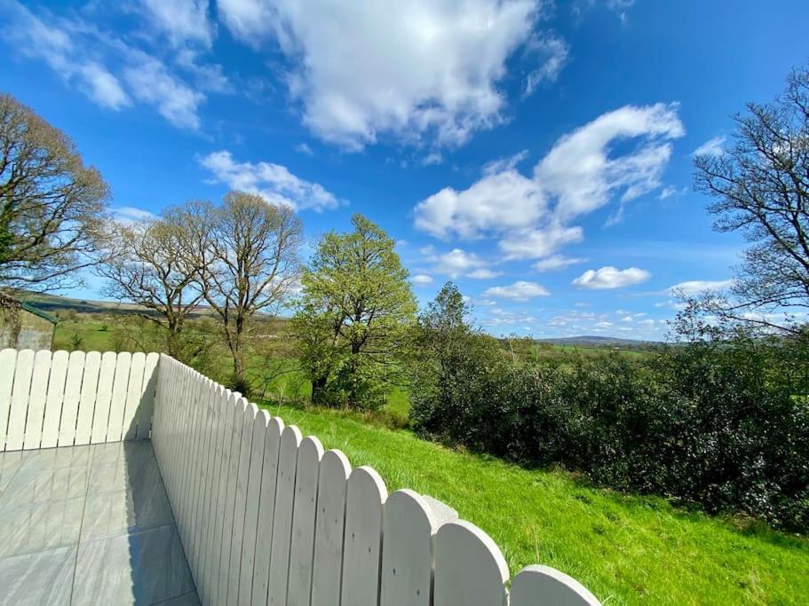הוילה Gortin Mill Farm Retreat מראה חיצוני תמונה